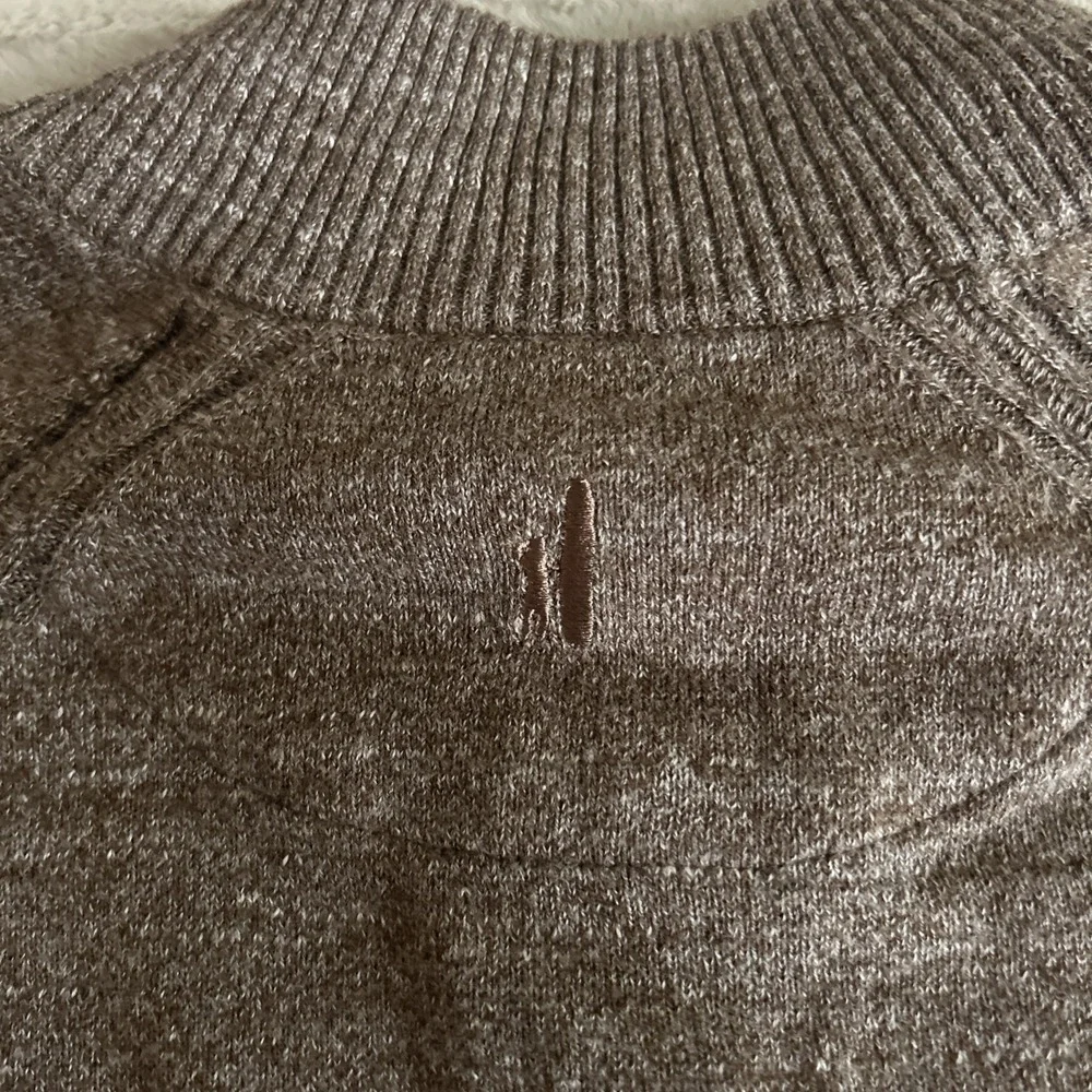 Johnnie-O Performance Cotton Quarter Zip Pullover Sweater Brown MED $128 CAMEL
